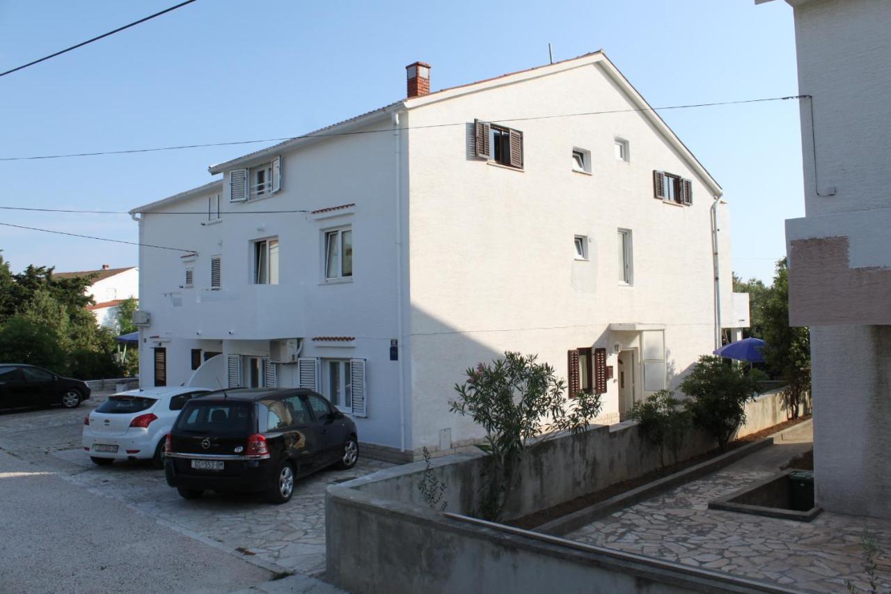 Apartments With A Parking Space Novalja, Pag - 6504 Eksteriør billede
